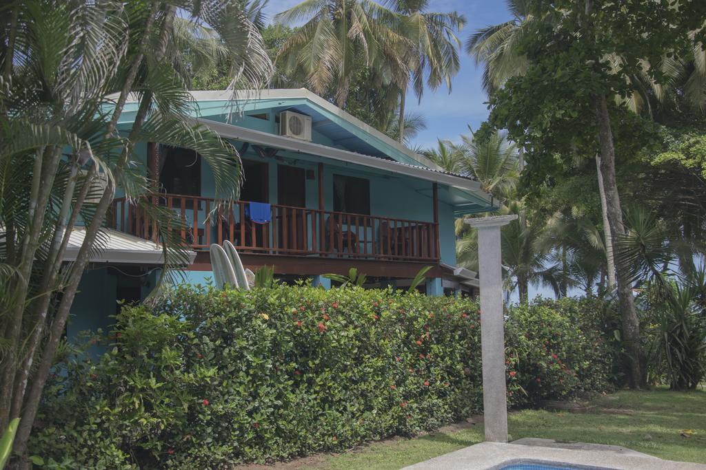 Pelican Beachfront Hotel Эстерильос-Эсте Экстерьер фото
